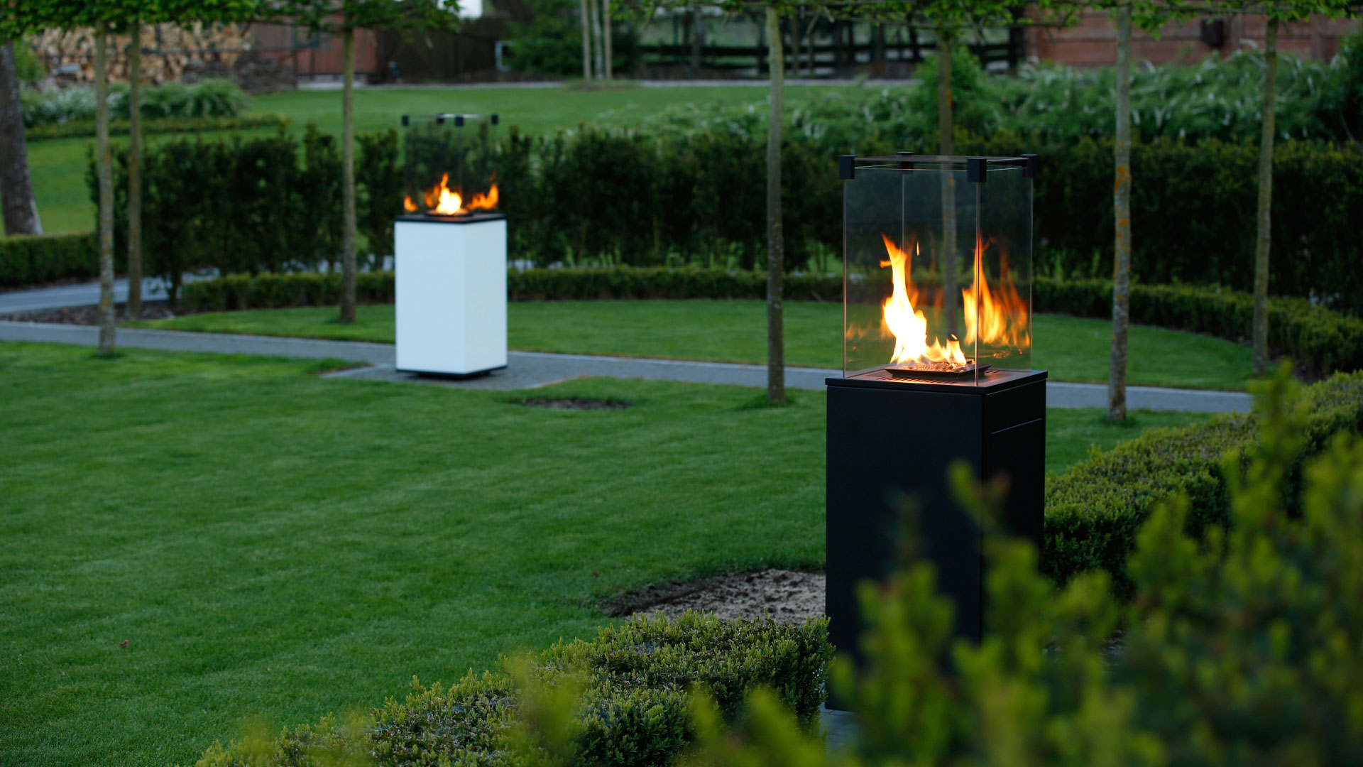 KRATKI Gaskamin PATIO Glas Schwarz Ferngesteuert Gasheizgerät 4-8,2 kW
